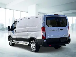 Ford Transit 2023 250 3dr SWB Low Roof Cargo Van