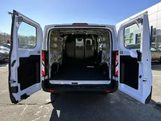 Ford Transit 2023 250 3dr SWB Low Roof Cargo Van