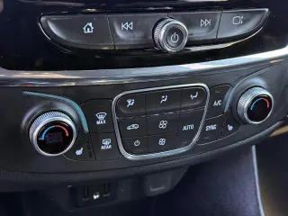Chevrolet Traverse 2023 4x4 LT Leather 4dr SUV