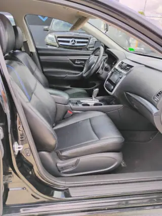 2018 Nissan Altima 2.5 SR