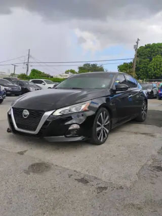 2020 Nissan Altima 2.0 Platinum