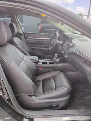 2020 Nissan Altima 2.0 Platinum
