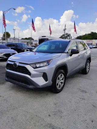2021 Toyota RAV4 LE
