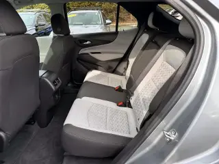 Chevrolet Equinox 2024 4x4 LS 4dr SUV w/1LS