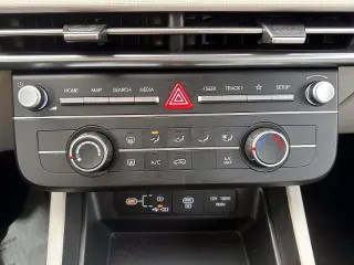 Hyundai TUCSON 2025 AWD SE 4dr SUV