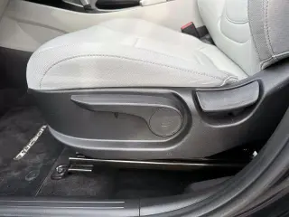 Hyundai TUCSON 2025 AWD SE 4dr SUV