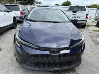 2020 Toyota Corolla LE
