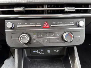 Hyundai TUCSON 2025 AWD SE 4dr SUV