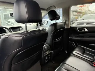 2018 Nissan Pathfinder Platinum