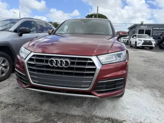 2018 Audi Q5 2.0T quattro Premium
