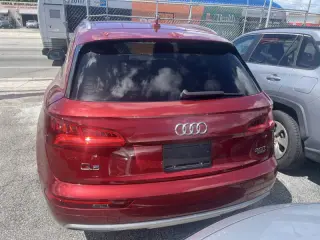 2018 Audi Q5 2.0T quattro Premium