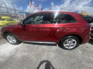 2018 Audi Q5 2.0T quattro Premium