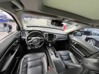 2020 Volvo XC90 T5 Momentum