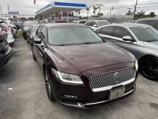 2017 Lincoln Continental Select
