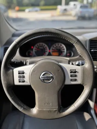 2012 Nissan Pathfinder Silver Edition