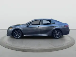 Toyota Camry 2020 AWD SE Sedán de 4 puertas
