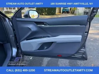 Toyota Camry 2020 AWD SE Sedán de 4 puertas