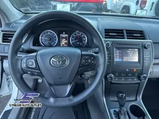 Toyota Camry 2017 LE Sedán 4 puertas