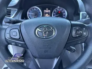 Toyota Camry 2017 LE Sedán 4 puertas