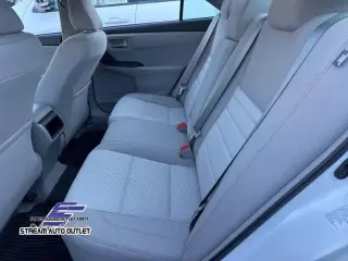 Toyota Camry 2017 LE Sedán 4 puertas