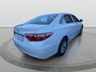 Toyota Camry 2017 LE Sedán 4 puertas