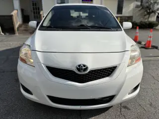 2009 Toyota Yaris S