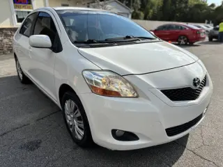2009 Toyota Yaris S