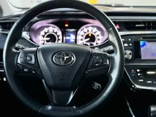 2013 Toyota Avalon XLE Premium