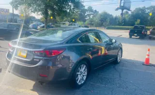 2016 Mazda MAZDA6 i Sport