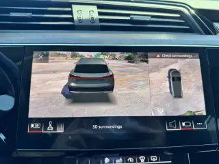 2019 Audi e-tron quattro Prestige