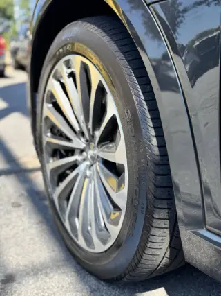 2019 Audi e-tron quattro Prestige