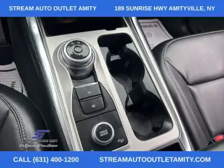 Ford Explorer 2022 AWD XLT 4dr SUV