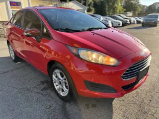 2015 Ford Fiesta SE
