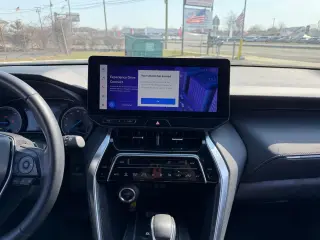 Toyota Venza 2024 AWD LE 4dr Crossover
