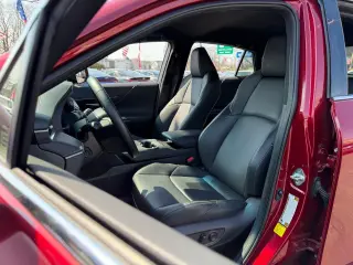 Toyota Venza 2024 AWD LE 4dr Crossover