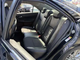 Toyota Camry 2017 SE 4dr Sedan