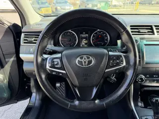 Toyota Camry 2017 SE 4dr Sedan