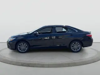 Toyota Camry 2017 SE 4dr Sedan