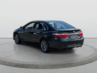 Toyota Camry 2017 SE 4dr Sedan