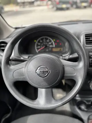 2012 Nissan Versa 1.6 SV
