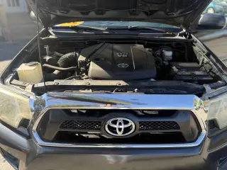 2012 Toyota Tacoma PreRunner V6