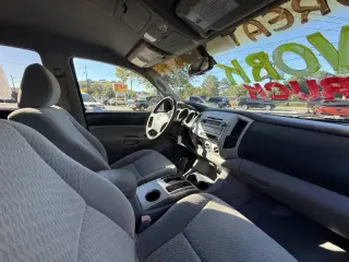2010 Toyota Tacoma PreRunner V6
