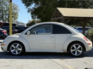 2006 Volkswagen New Beetle 2.5