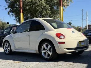 2006 Volkswagen New Beetle 2.5