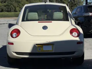 2006 Volkswagen New Beetle 2.5