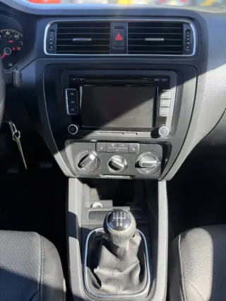 2011 Volkswagen Jetta SE