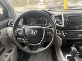 2016 Honda Pilot LX