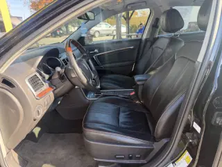2012 Lincoln MKZ