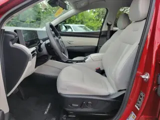 Hyundai TUCSON 2025 AWD SEL SUV 4 puertas