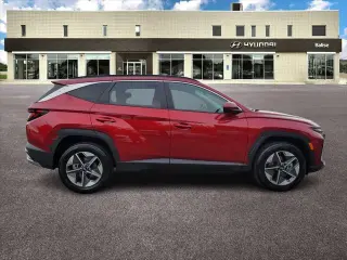 Hyundai TUCSON 2025 AWD SEL SUV 4 puertas